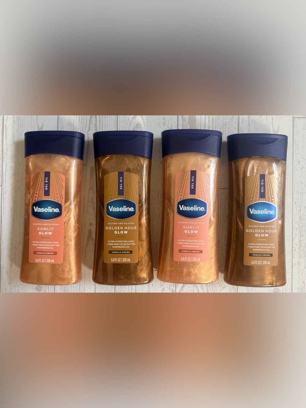🔥BULK BUY🔥PACK OF 4- Vaseline Golden Hour & Sunlit Glow Shimmering Body Gel Bund